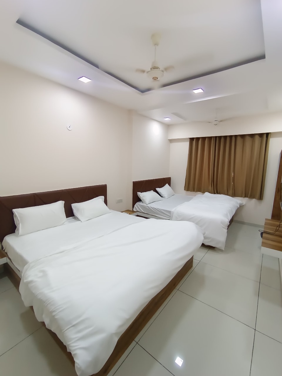 Hotel Apple Palace Room