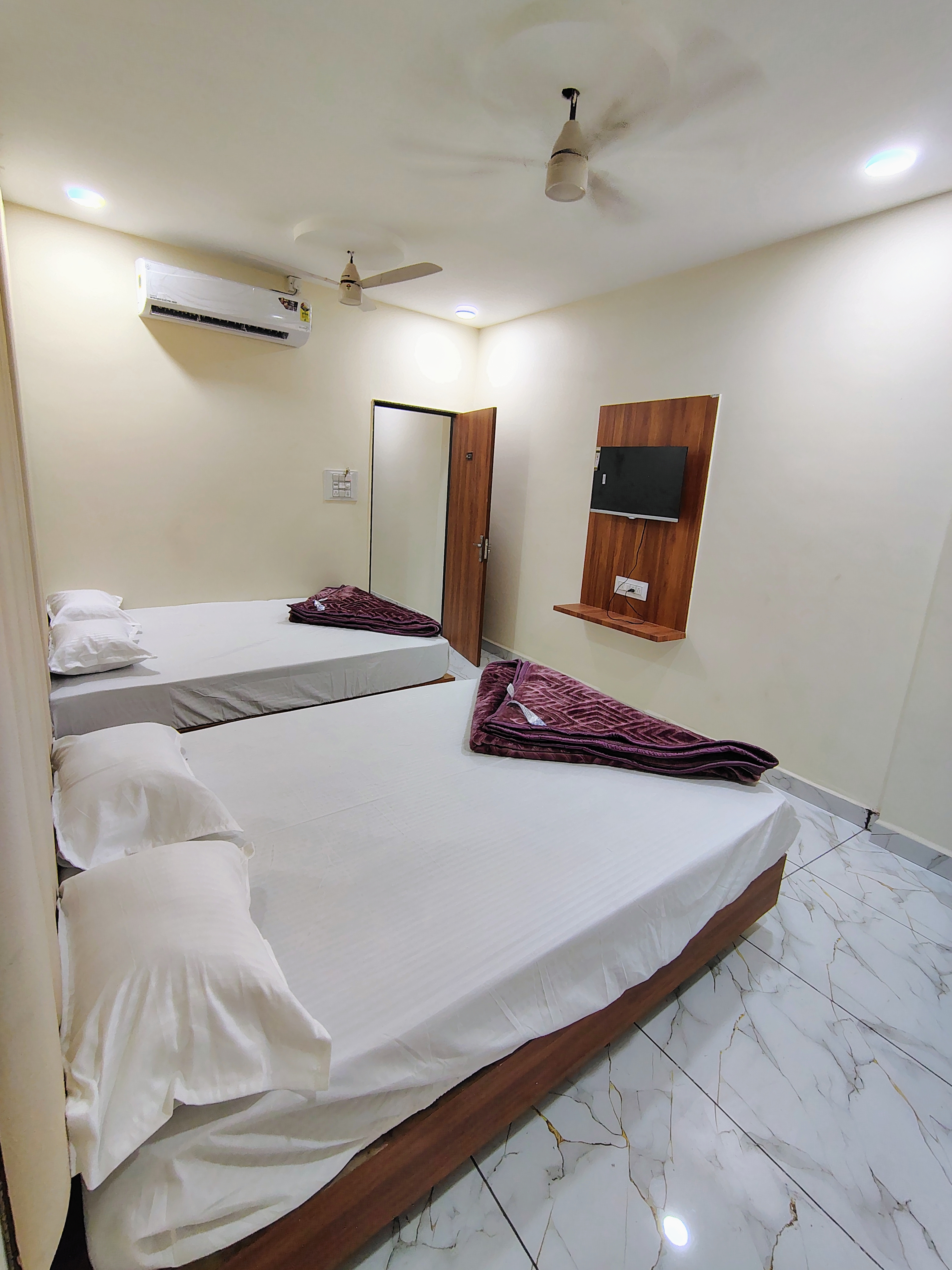 Hotel Apple Prime Room